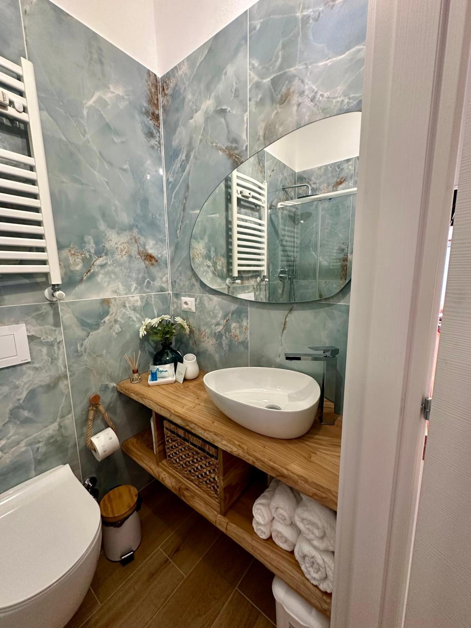 Due Mari Milano Apartment Zona Portello-Fiera Free Wi-Fi Luaran gambar